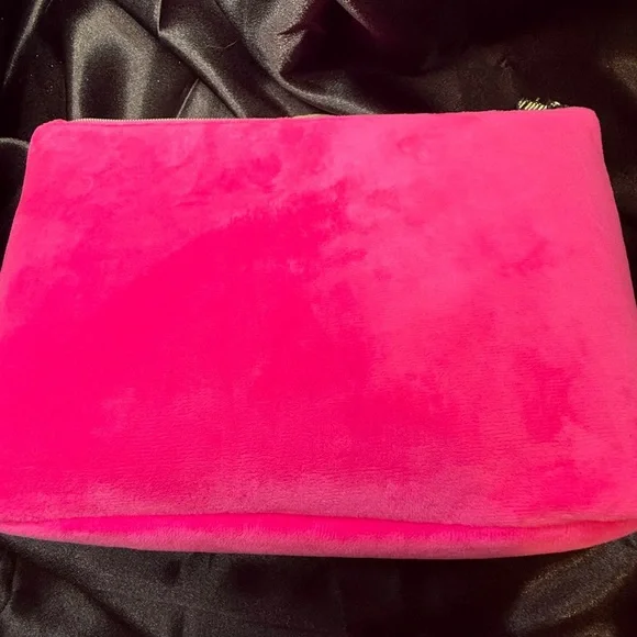 NWT Juicy Couture Make Up bag. Bright pink with Juicy bling on one side. - Picture 2 of 6